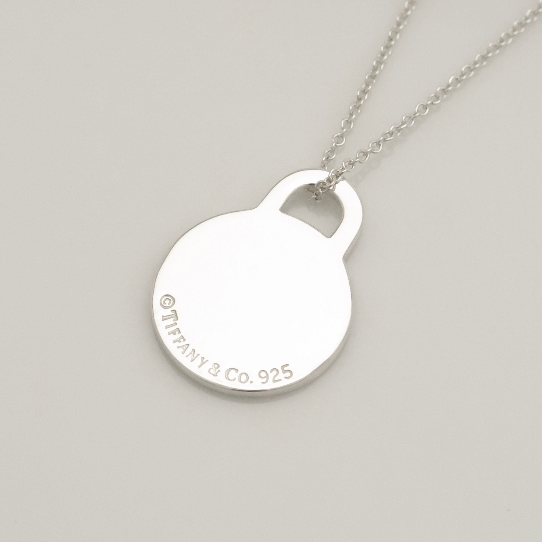 TIFFANY&Co.リターントゥ ティファニー ラウンド ネックレス AG925