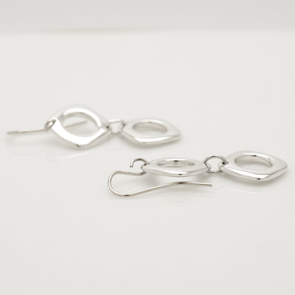 TIFFANY&Co. ダブル クッション スクエア フック ピアス AG925