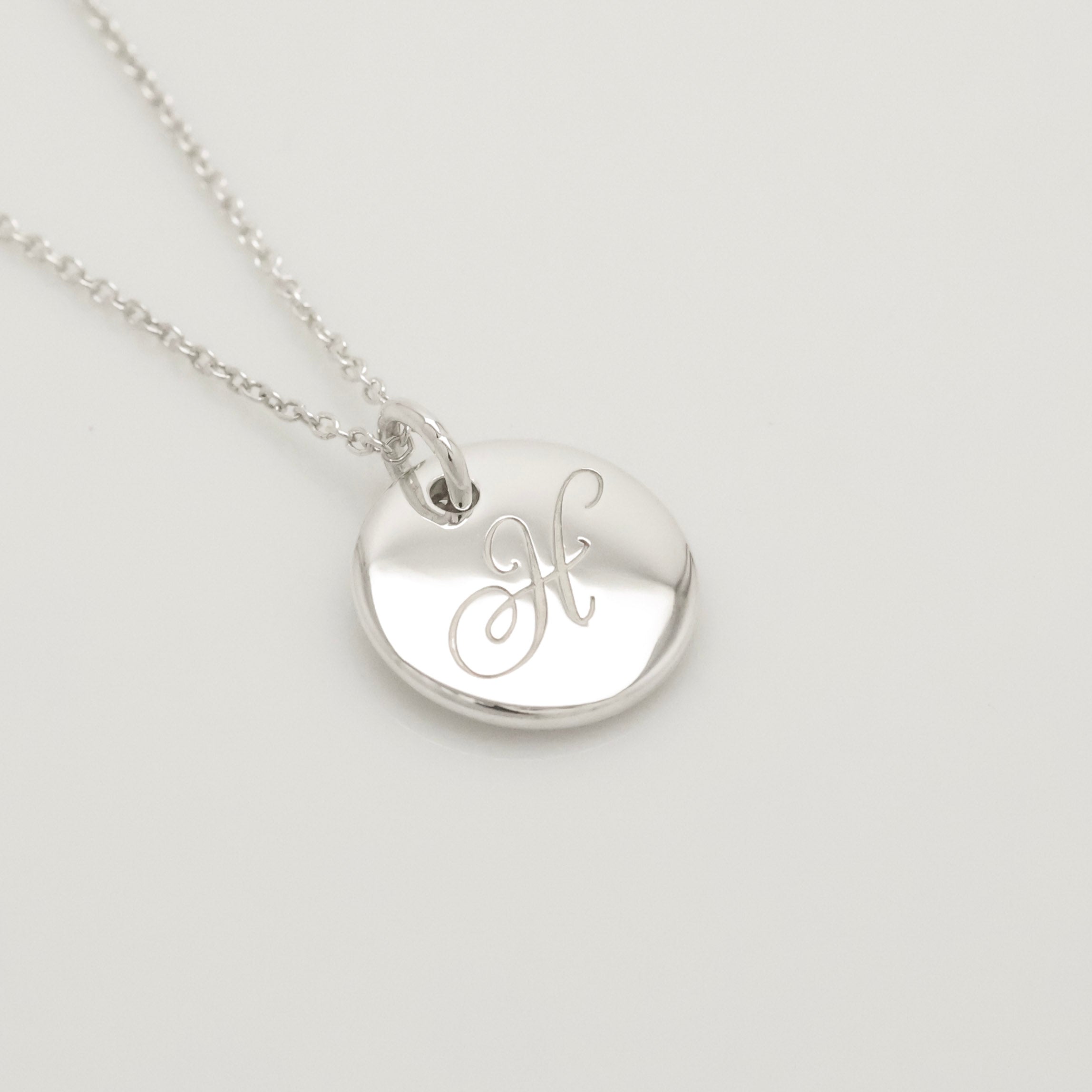 TIFFANY&Co. ノーツ レター ラウンド イニシャル H ディスク ネックレス AG925