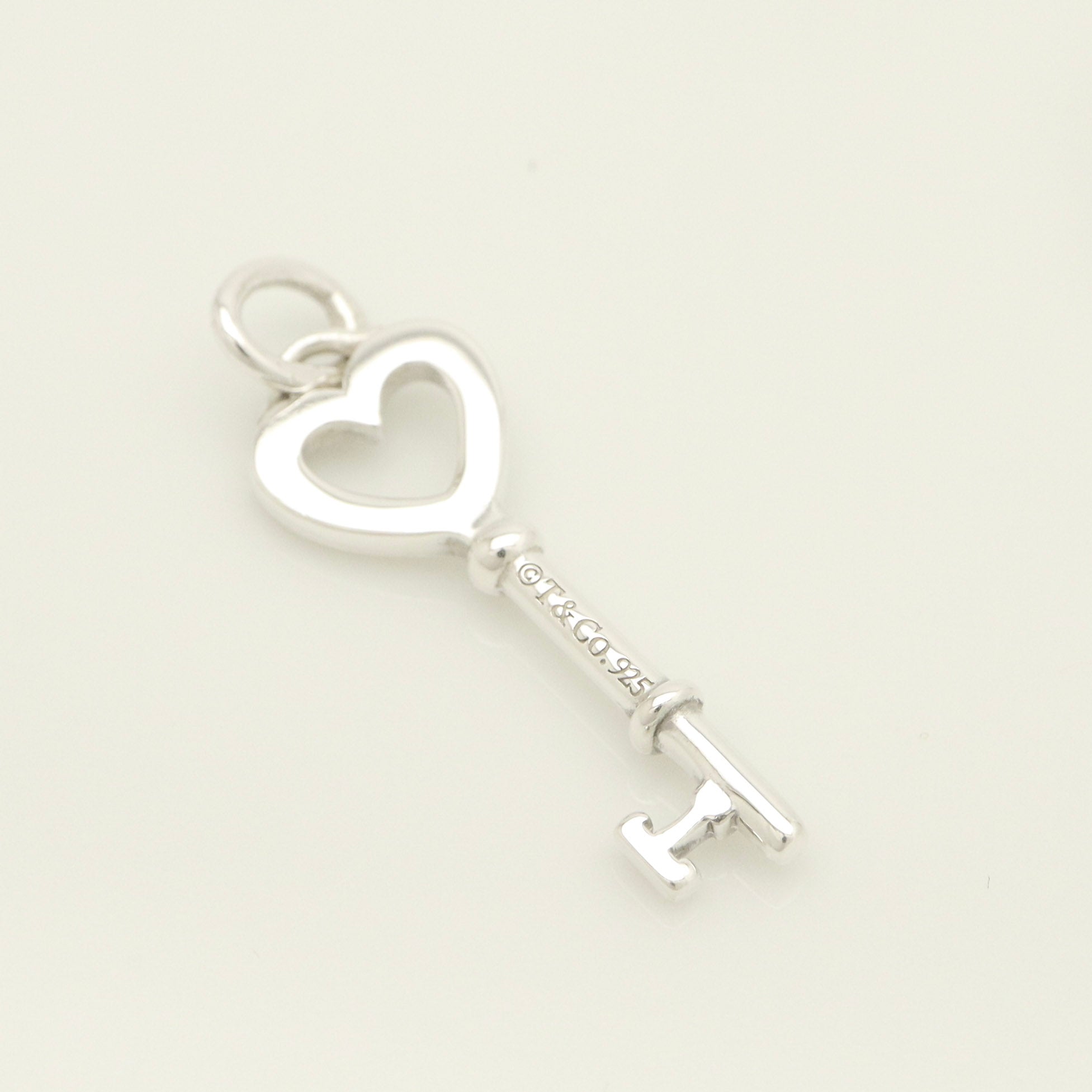 TIFFANY&Co.  オープン ハート キー チャーム AG925