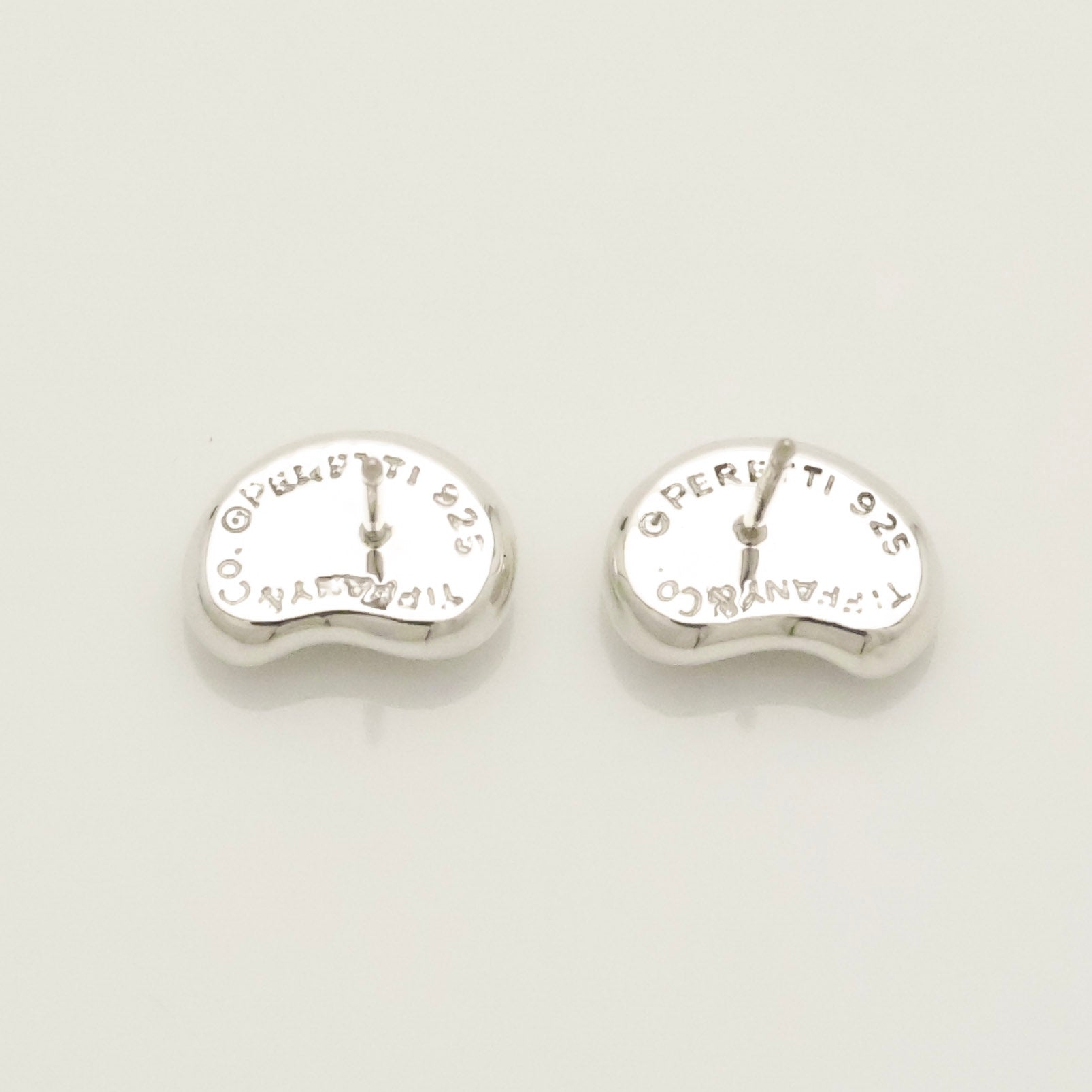 Tiffany & Co. Elsa Peretti Bean Design Earrings Sterling Silver 925