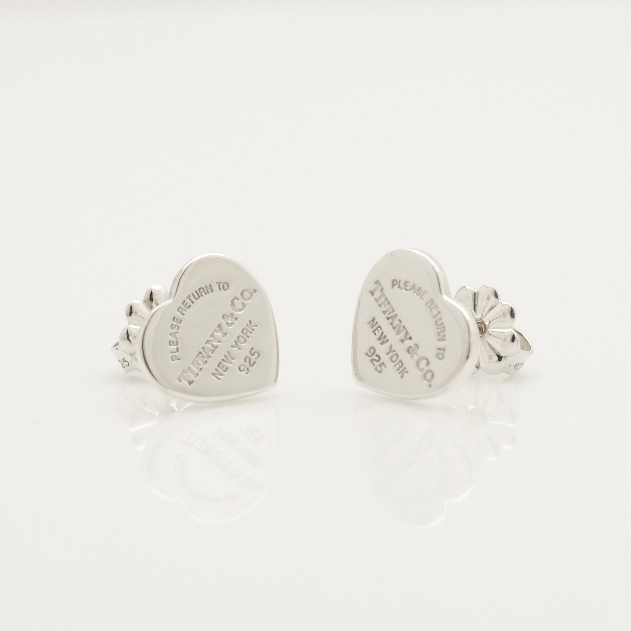 TIFFANY&Co. リターントゥ ティファニー ハート タグ スタッド ピアス AG925