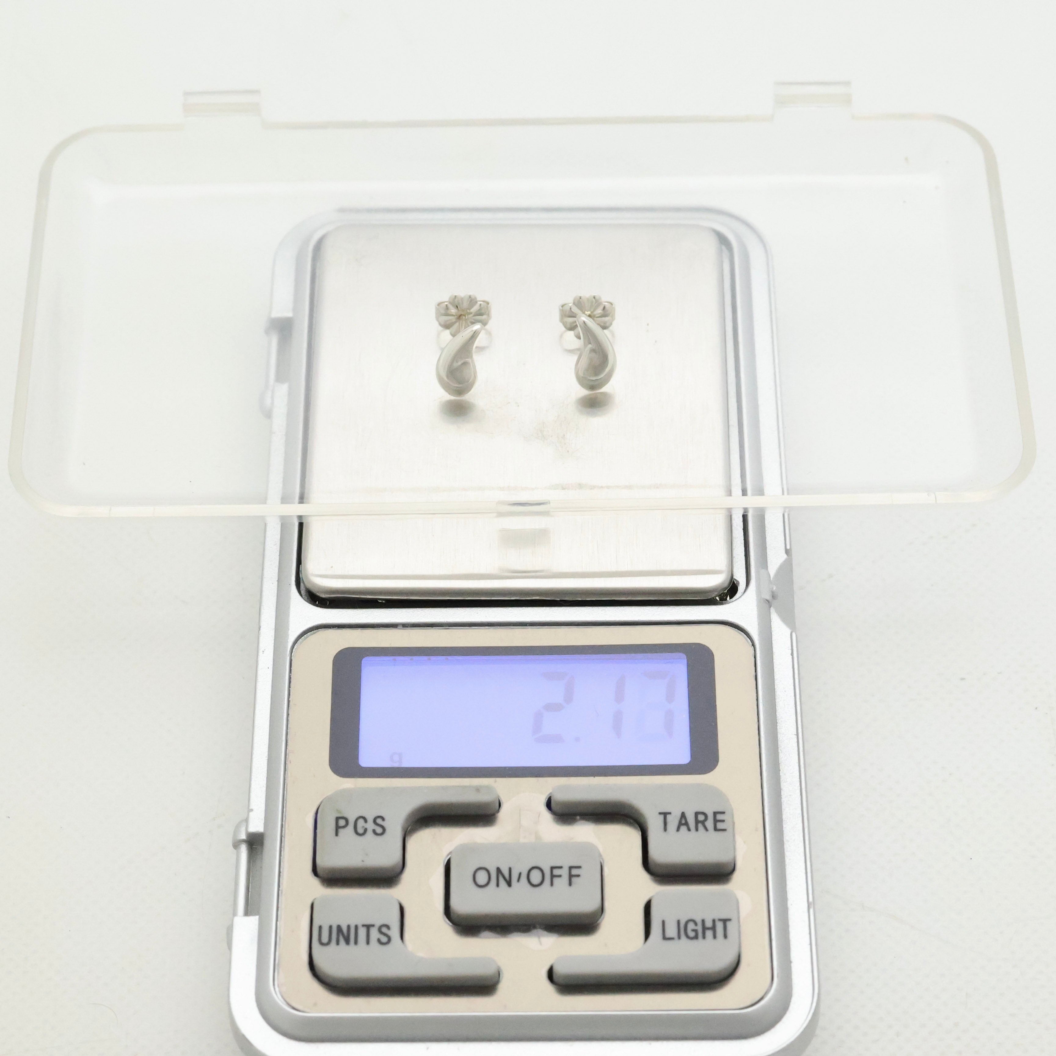 TIFFANY&Co. ティアドロップ エルサペレッティ スタッド ピアス AG925