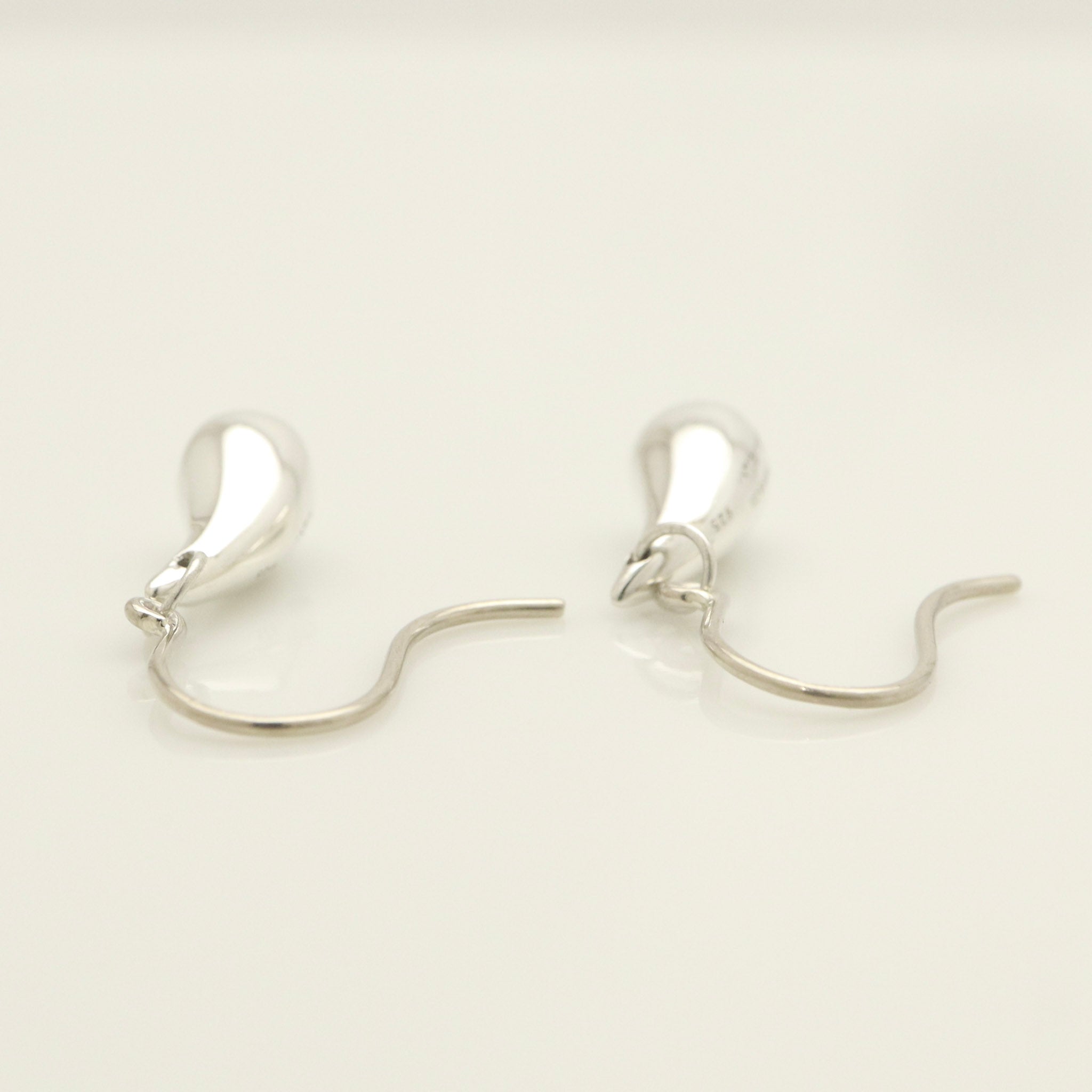 Tiffany & Co. Peretti Teardrop Dangle Earrings Sterling Silver 925