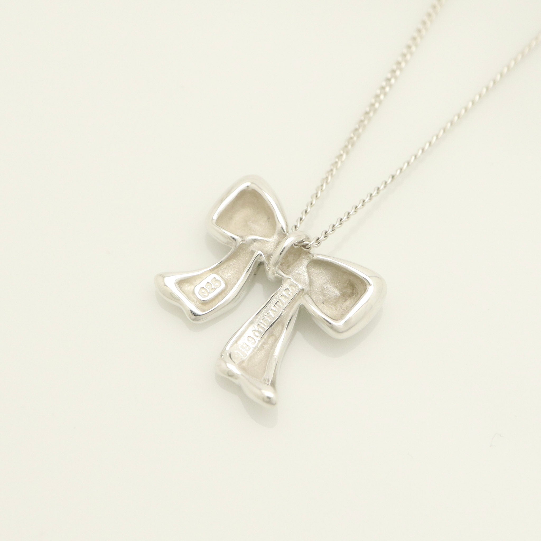 TIFFANY&Co. ミニ リボン ネックレス AG925