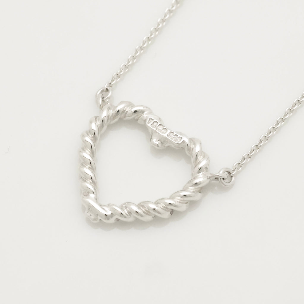 TIFFANY&Co. ツイスト ハート ネックレス AG925