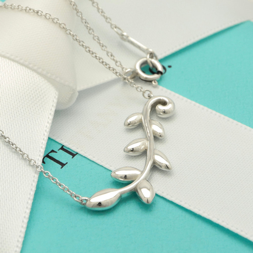 Tiffany & Co. Picasso Olive Leaf Vine Necklace Sterling Silver 925