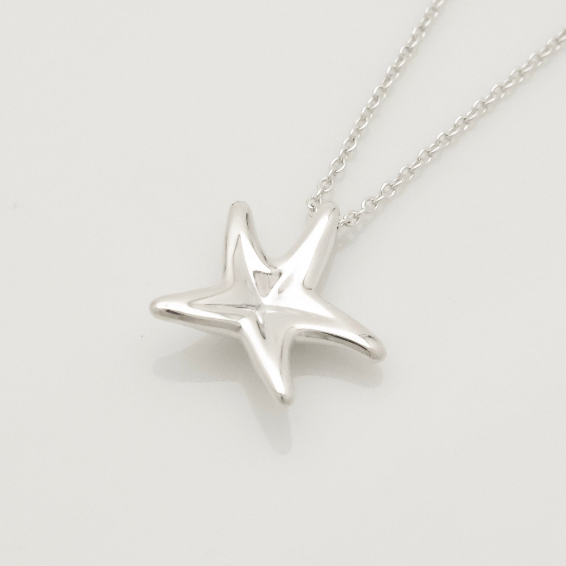 Tiffany & Co. Starfish Pendant Necklace Sterling Silve 925