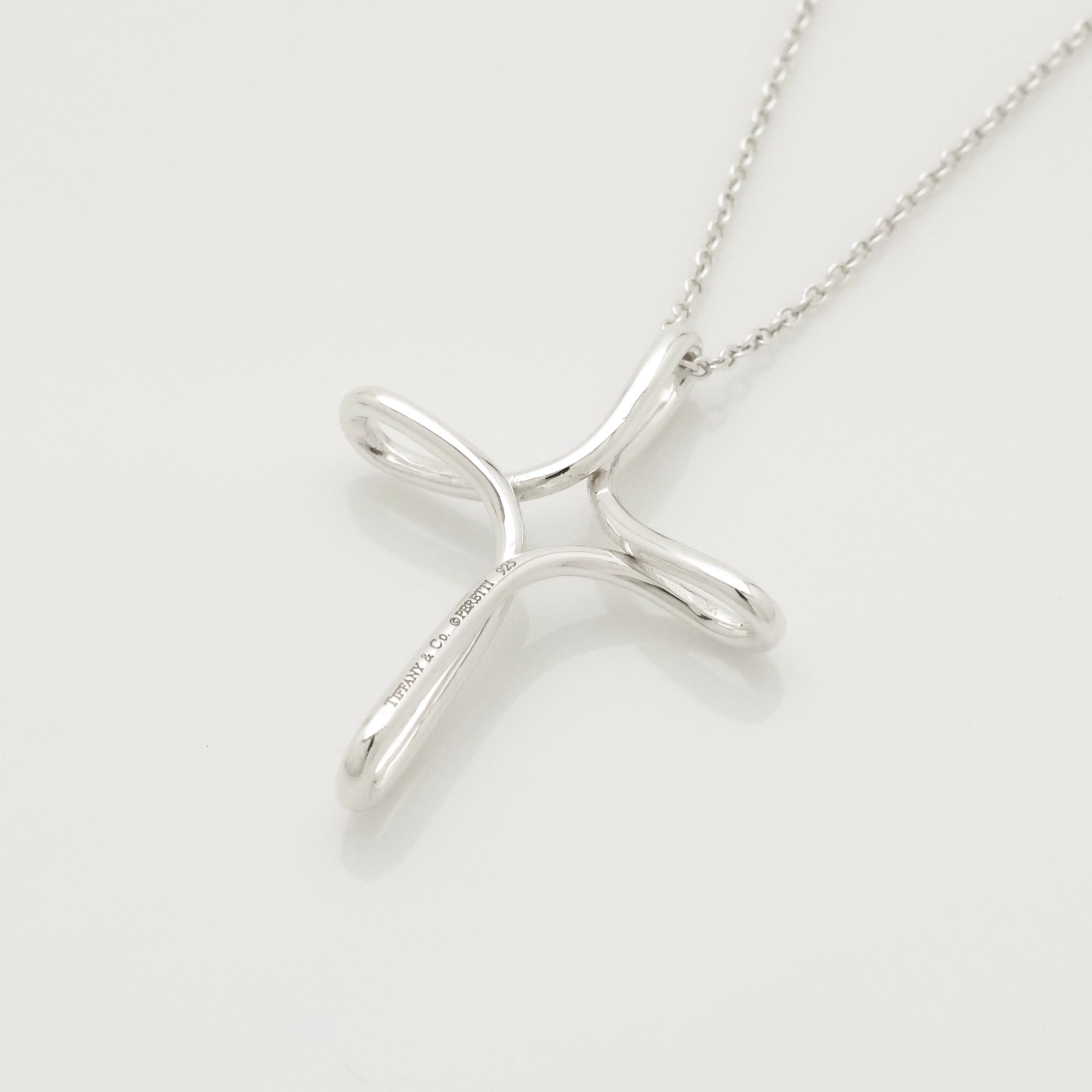 TIFFANY&Co. ラージ オープン クロス インフィニティ エルサペレッティ ネックレス AG925