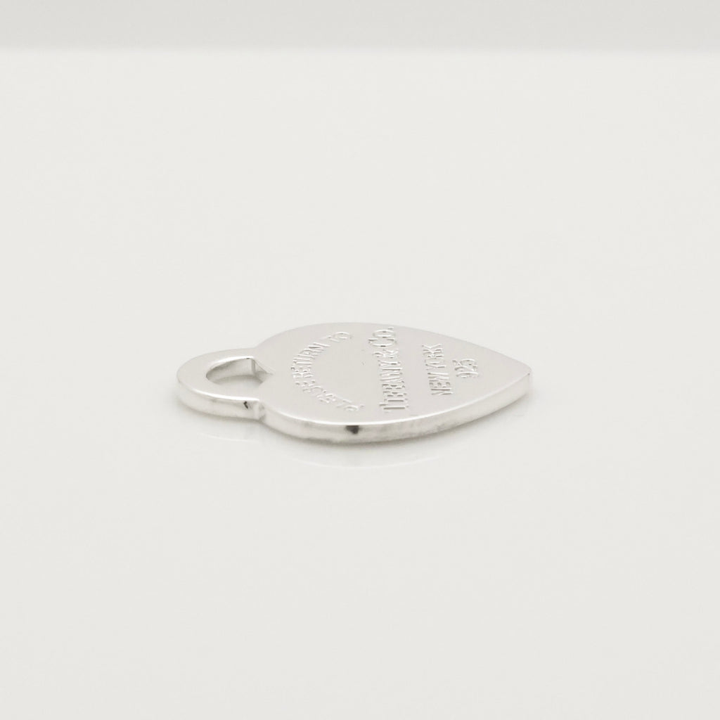TIFFANY&Co. リターントゥ ティファニー ミディアム ハート タグ チャーム AG925