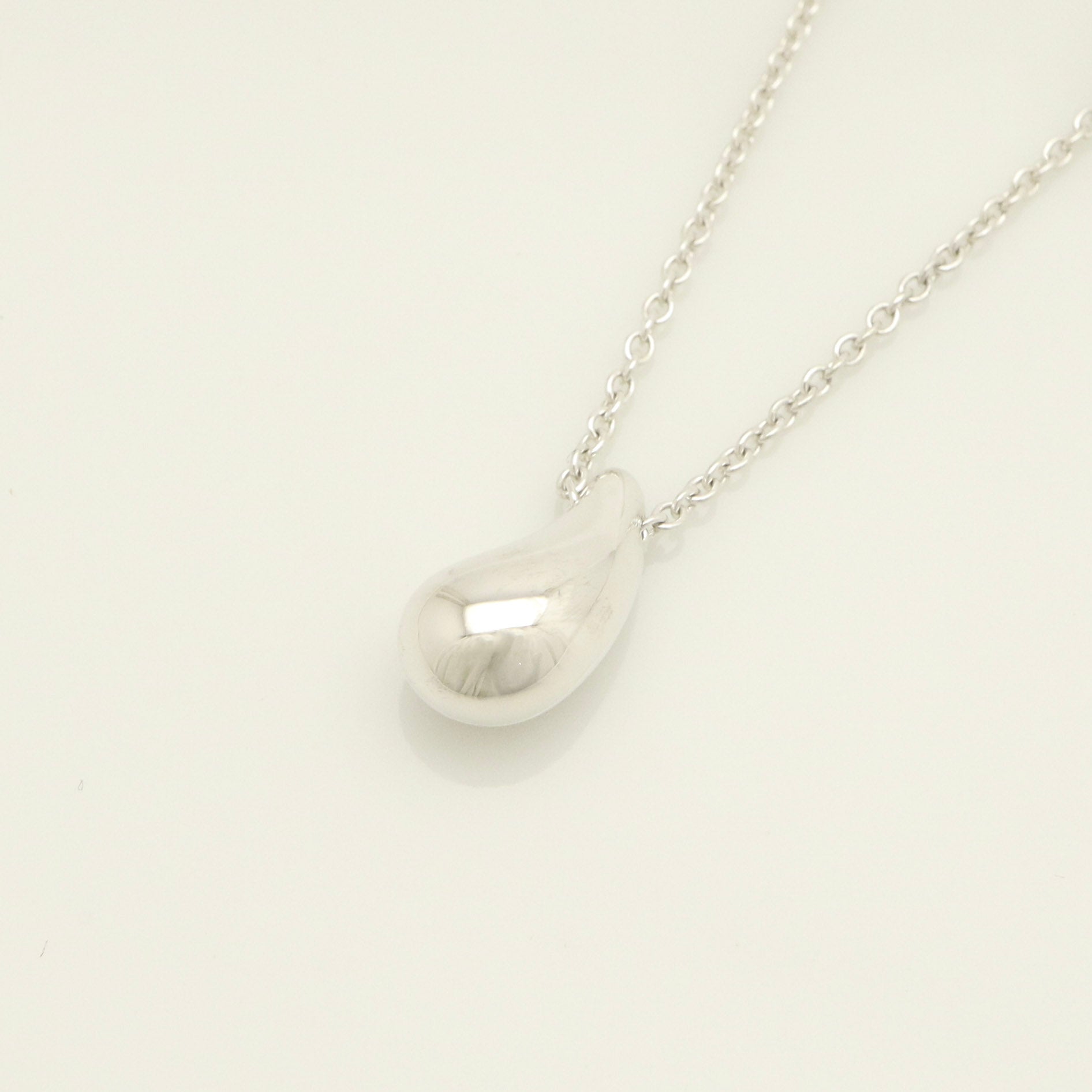 TIFFANY&Co.  ティアドロップ エルサペレッティ ネックレス AG925