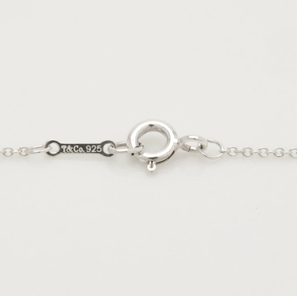 TIFFANY&Co.キス クロス 1P ダイヤモンド ネックレス AG925