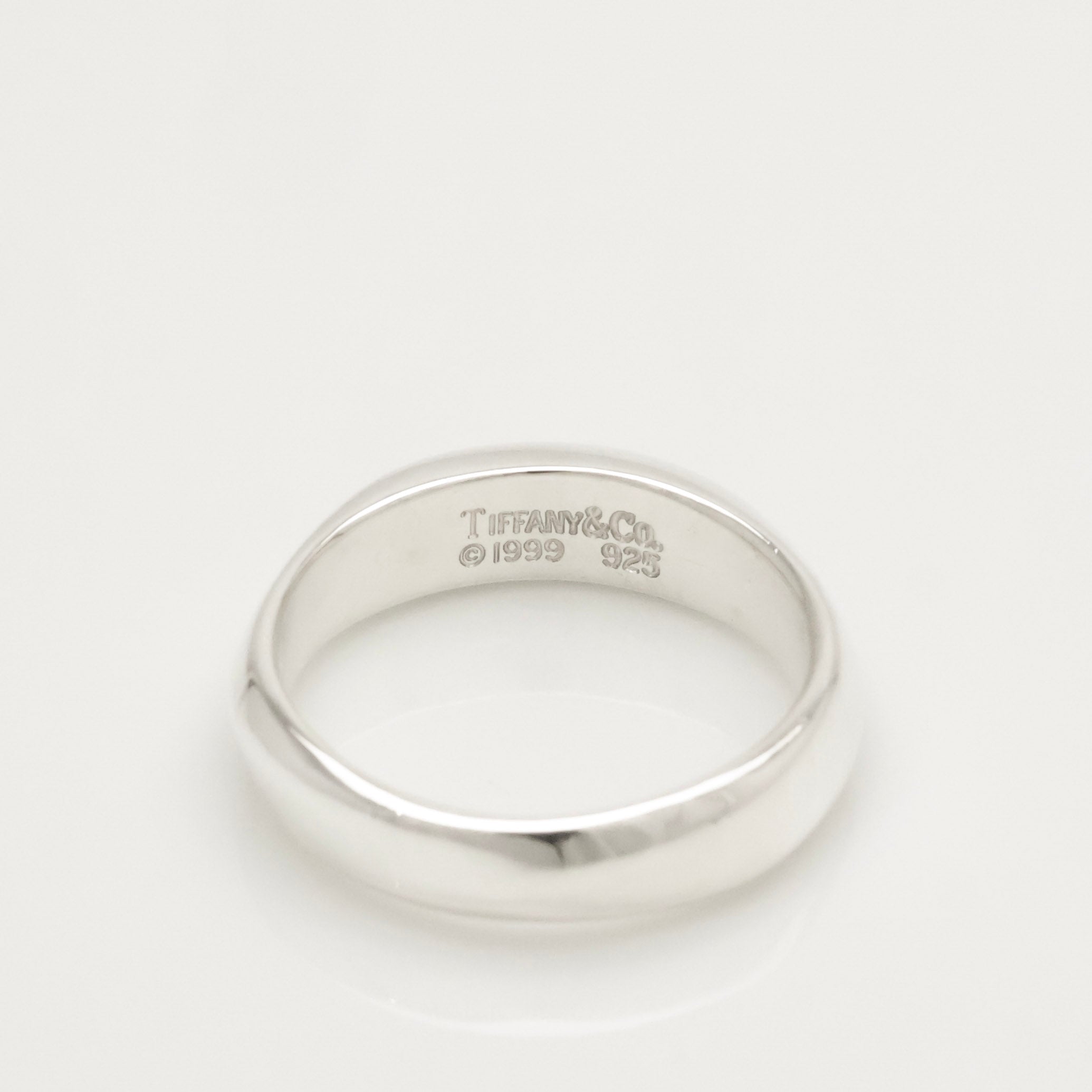 Tiffany & Co. Knife Edge Ring Size 8-8.25 Ring Sterling Silver 925