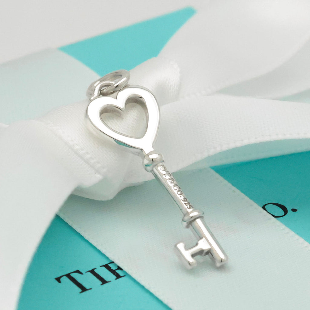 TIFFANY&Co.  オープン ハート キー チャーム AG925