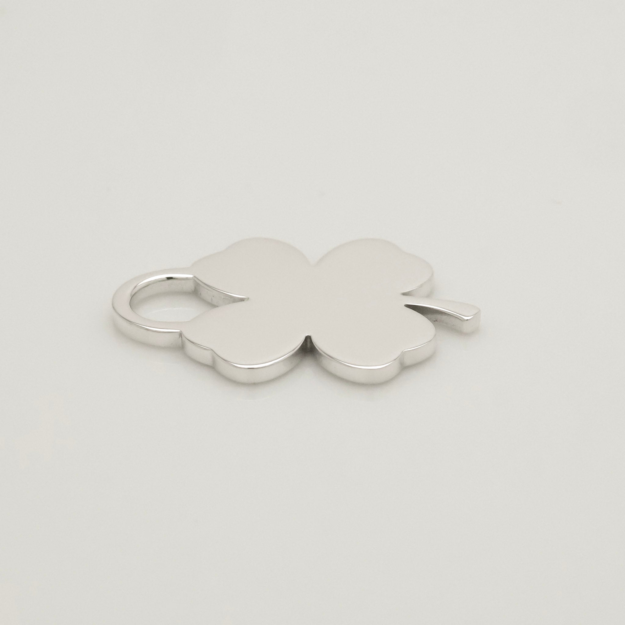 TIFFANY&Co. クローバー ペンダントトップ チャーム AG925