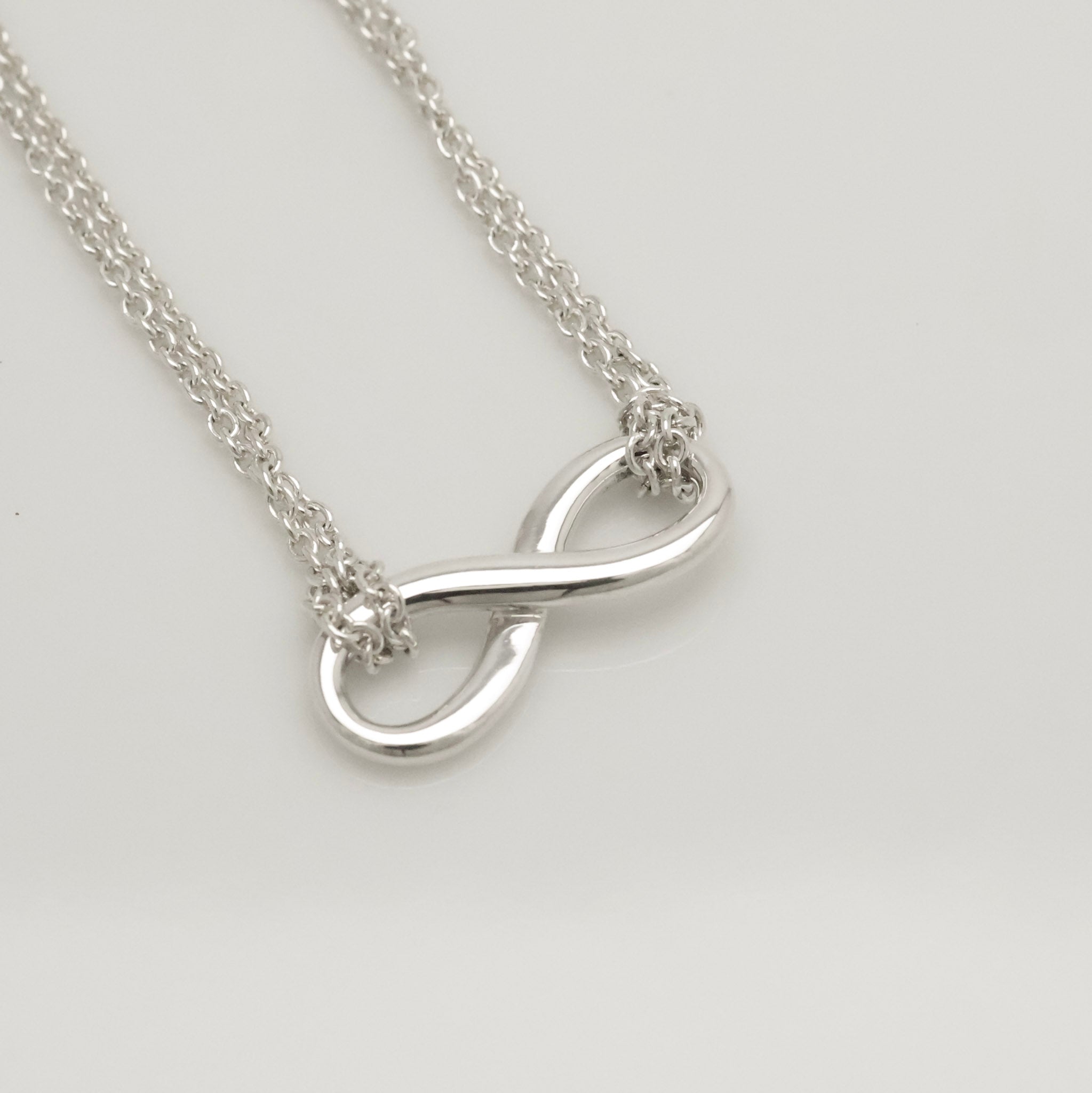 TIFFANY&Co. インフィニティ ダブル チェーン ブレスレット AG925
