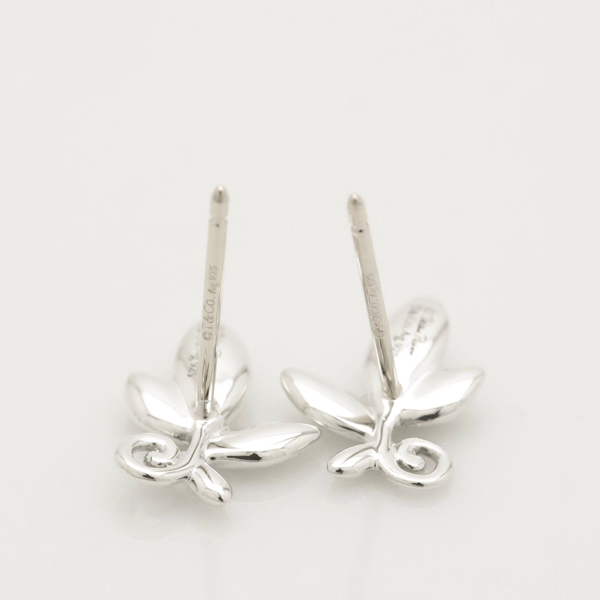 Tiffany & Co. Olive Leaf Necklace Sterling Silver 925 