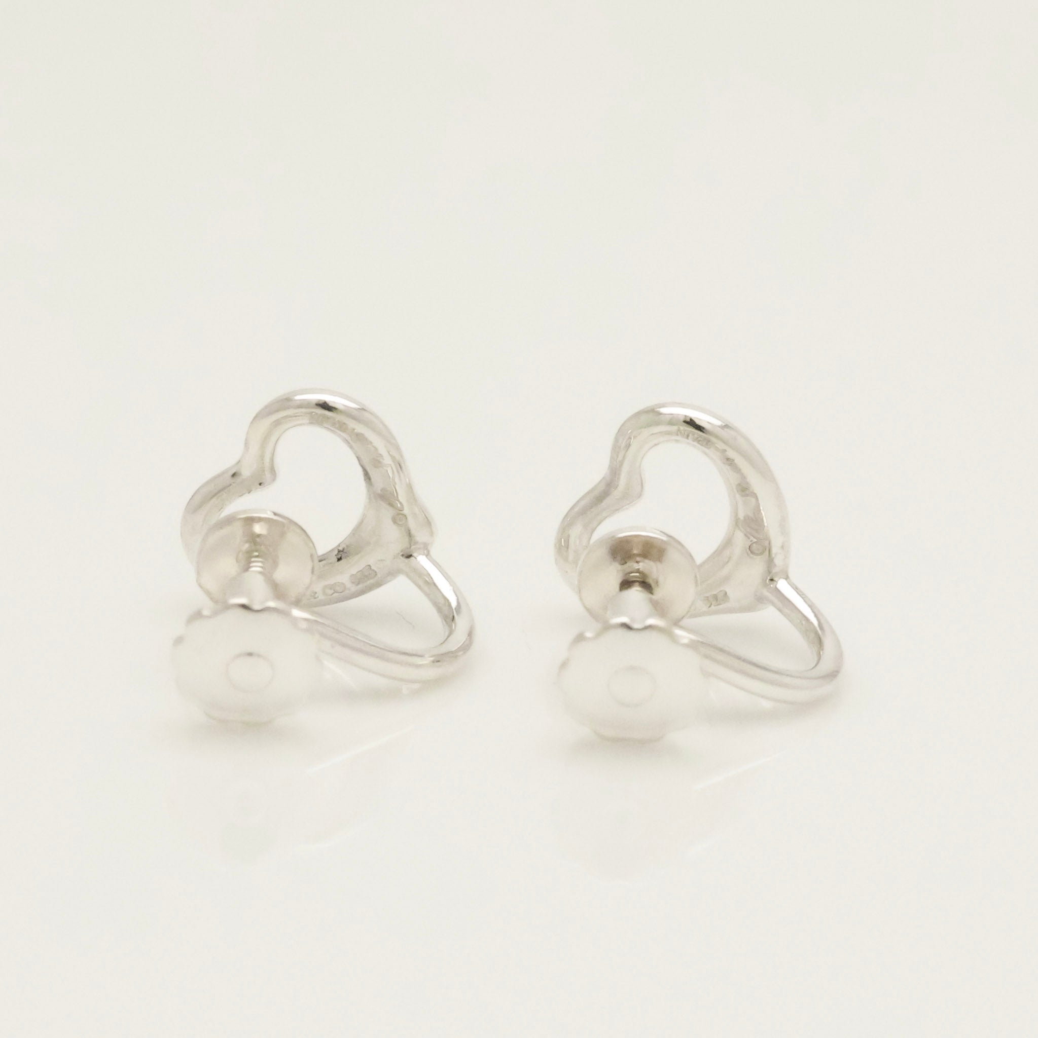 Tiffany & Co. Peretti Open Heart Screw back Earrings Sterling Silver 925