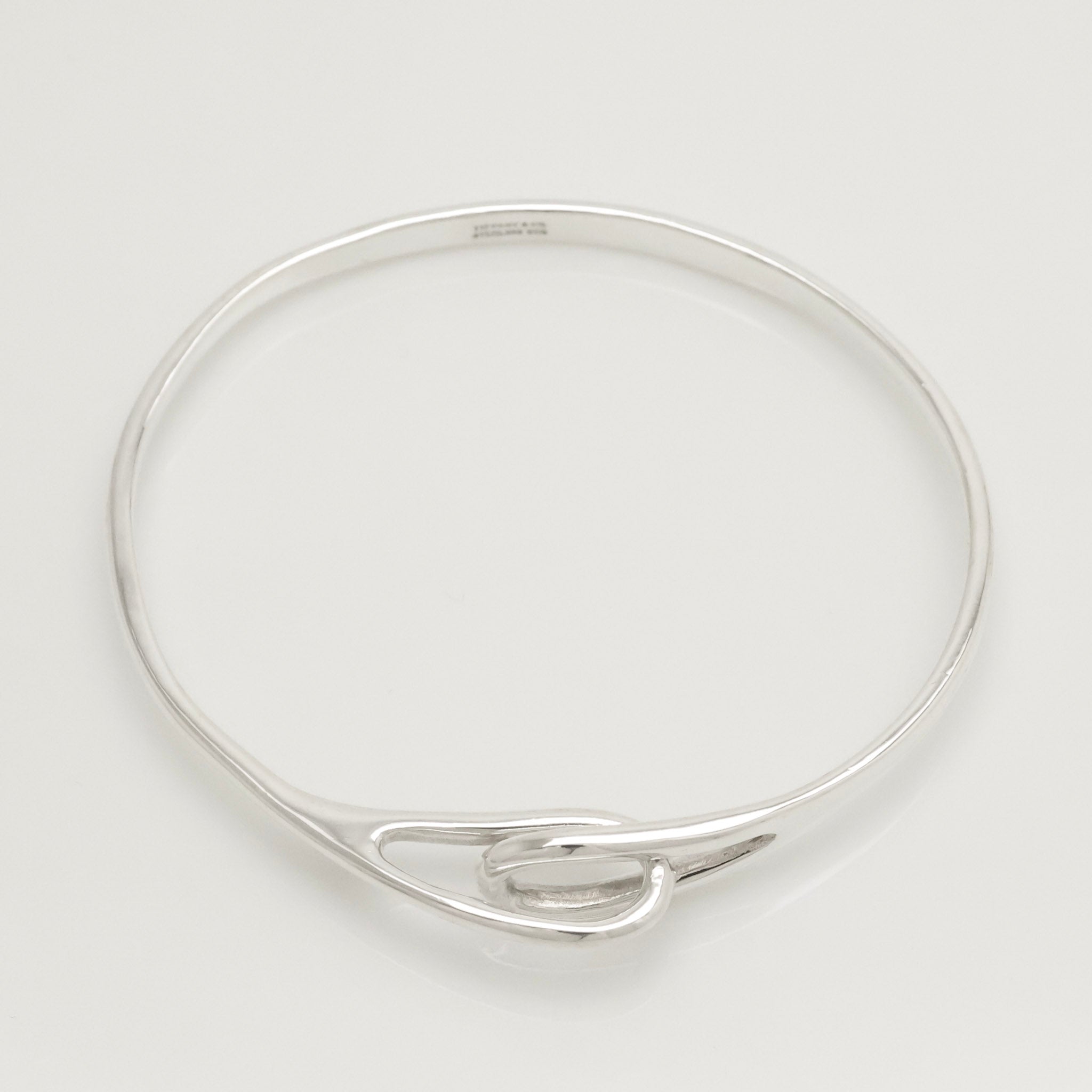 Tiffany & Co. Interlocking Double Loop Bangle Bracelet Sterling Silver 925
