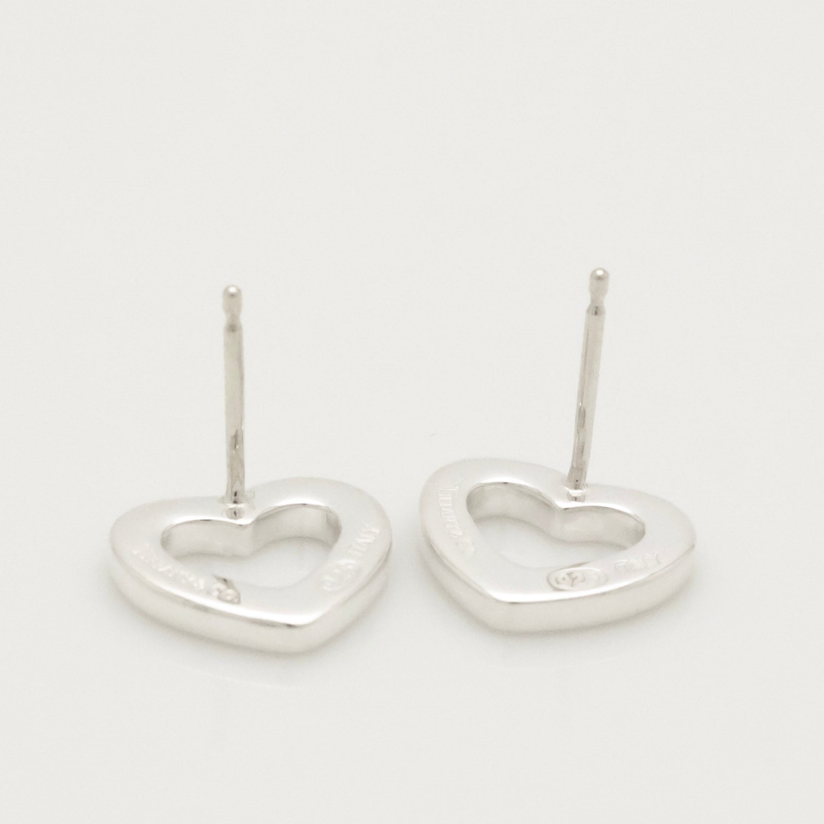 TIFFANY&Co. センチメンタル ハート スタッド ピアス AG925
