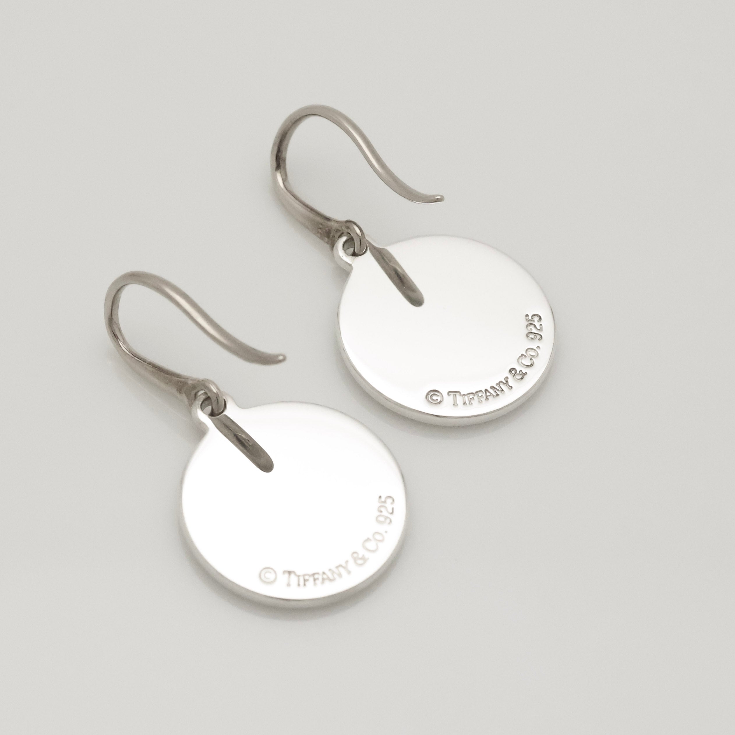 TIFFANY&Co. リターントゥ ティファニー ラウンド フック ピアス AG925