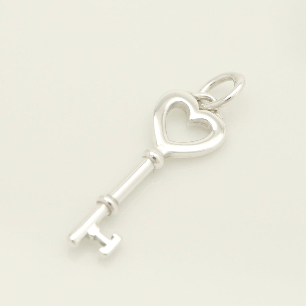 TIFFANY&Co.  オープン ハート キー チャーム AG925