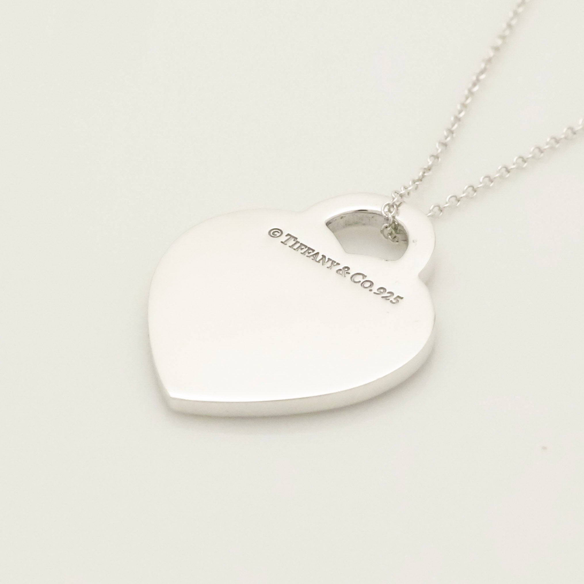 Tiffany & Co. Notes New York Heart Tag Pendant Necklace Sterling Silver 925