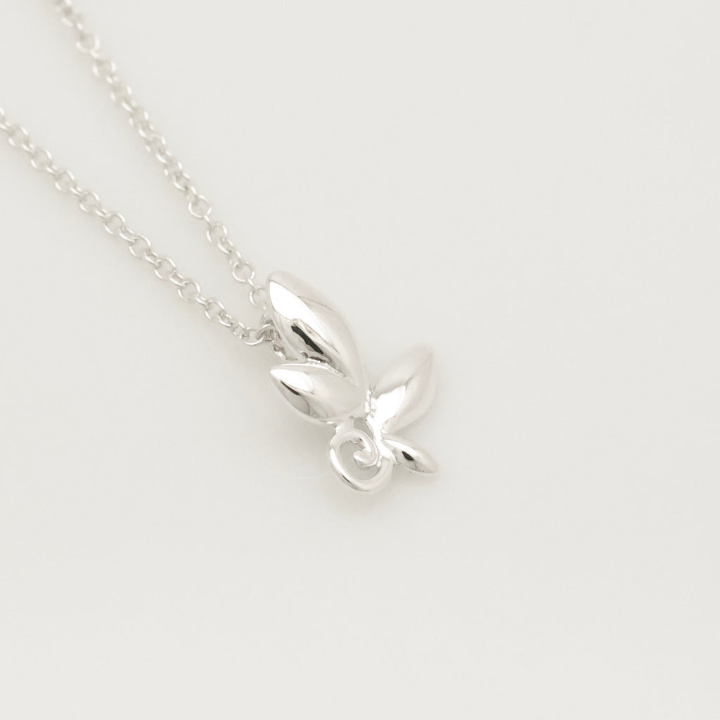 Tiffany & Co. Olive Leaf Necklace Sterling Silver 925 