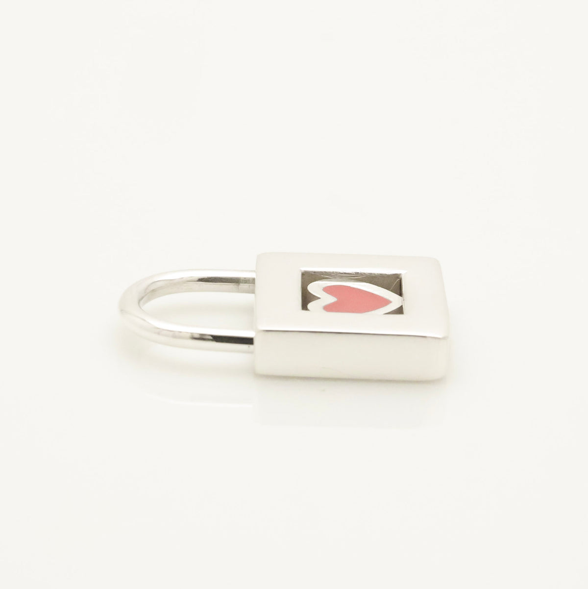 TIFFANY&Co. カデナ ロック レッド エナメル ハート ネックレス AG925