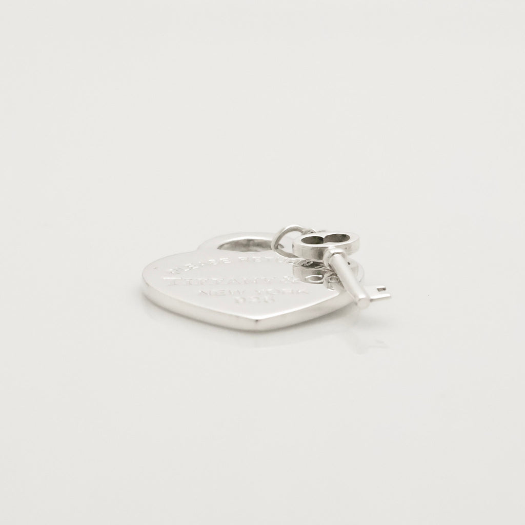TIFFANY&Co. リターン トゥ ティファニー ハート タグ キー ペンダント チャーム AG925
