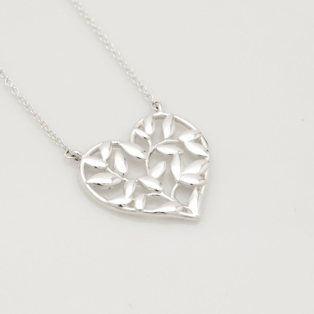 Tiffany & Co. Olive Leaf Heart Necklace Pendant Sterling Silver 925