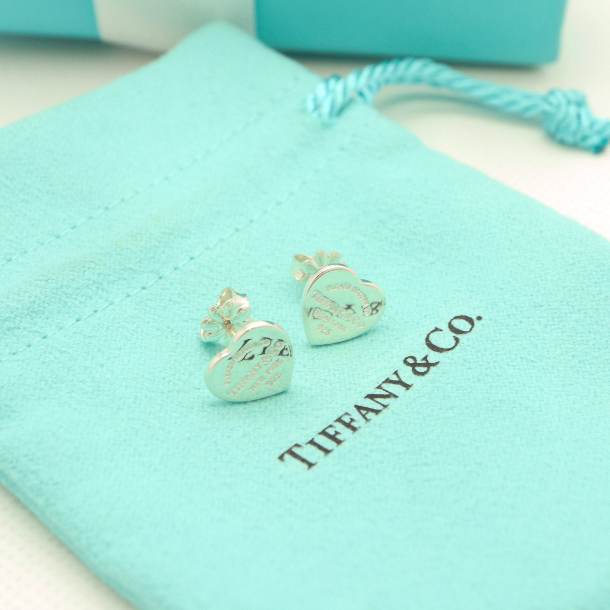TIFFANY&Co. リターントゥ ティファニー ハート タグ スタッド ピアス AG925