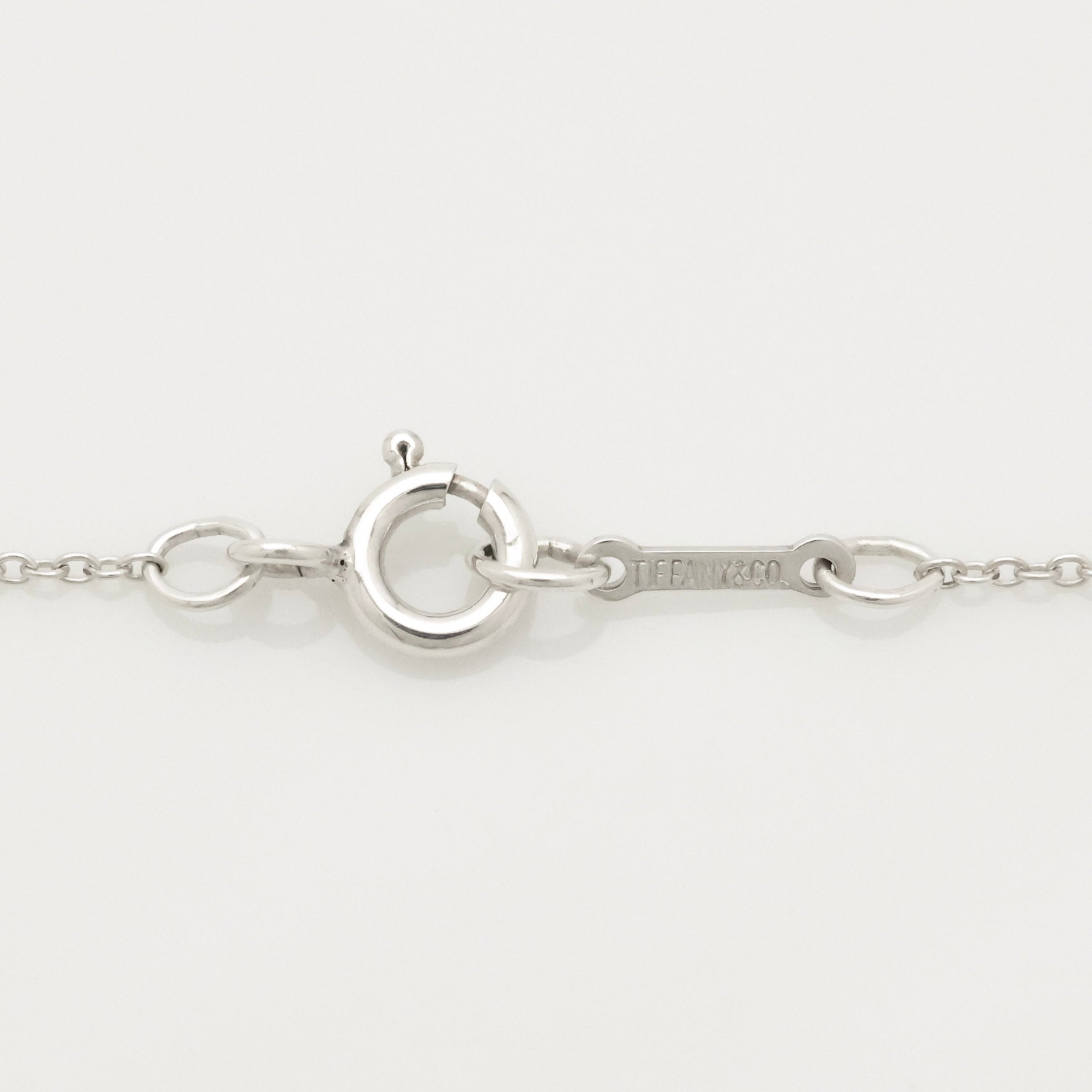  Tiffany & Co. Peretti Mini  Bean Necklace  Sterling Silver 925 