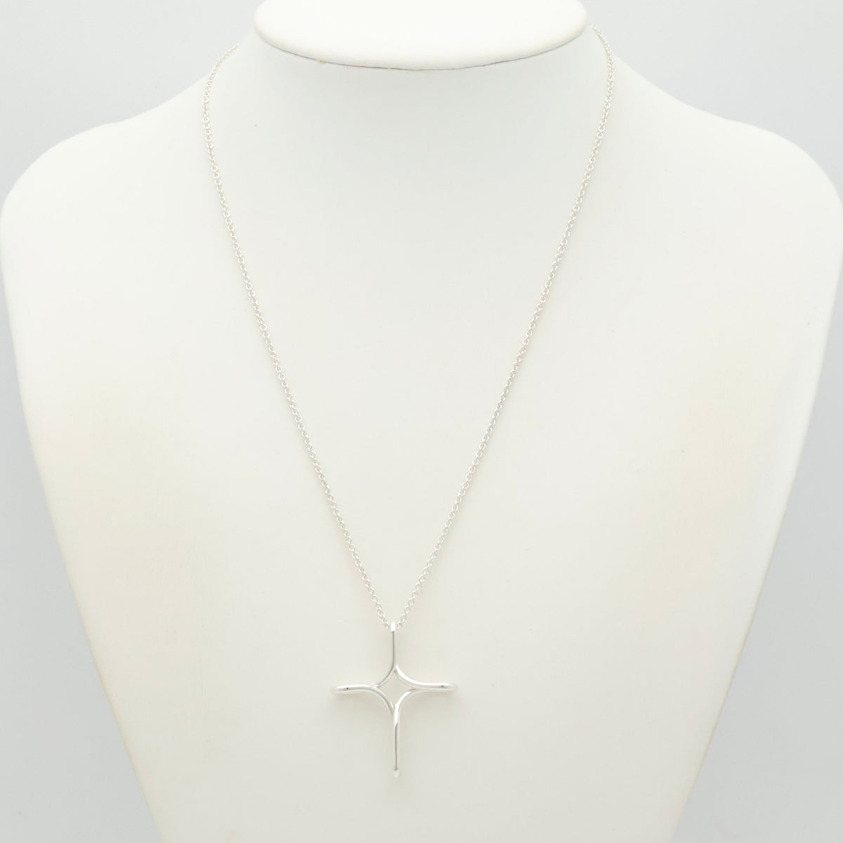 TIFFANY & Co. Open Cross Infinity Elsa Peretti Necklace  Sterling Silver 925