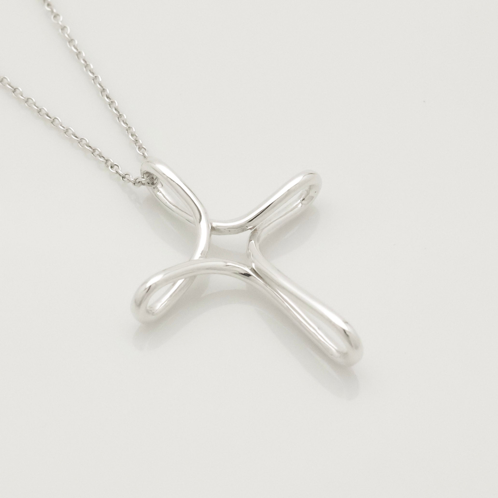 TIFFANY&Co. ラージ オープン クロス インフィニティ エルサペレッティ ネックレス AG925