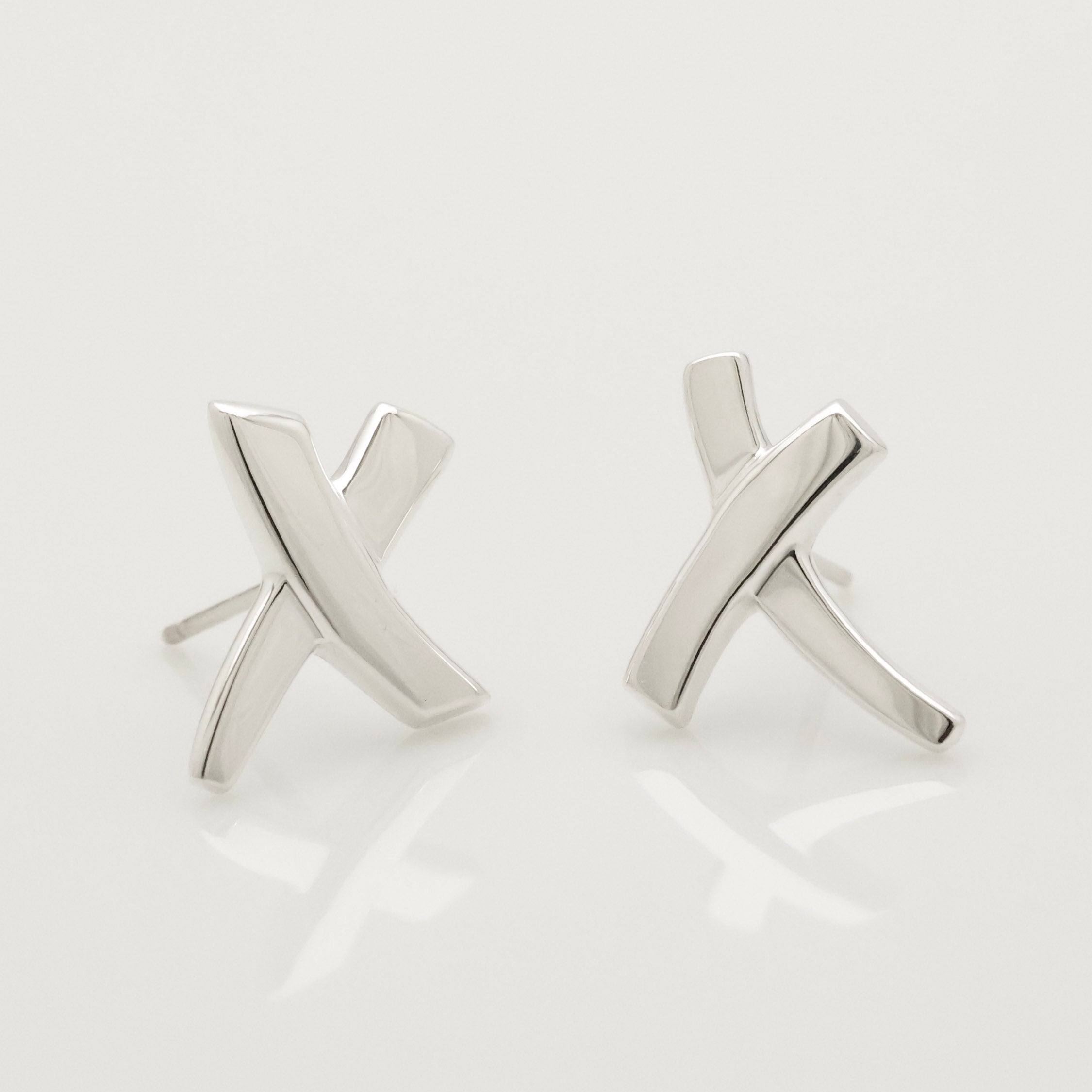 TIFFANY&Co. キス クロス パロマピカソ スタッド ピアス AG925