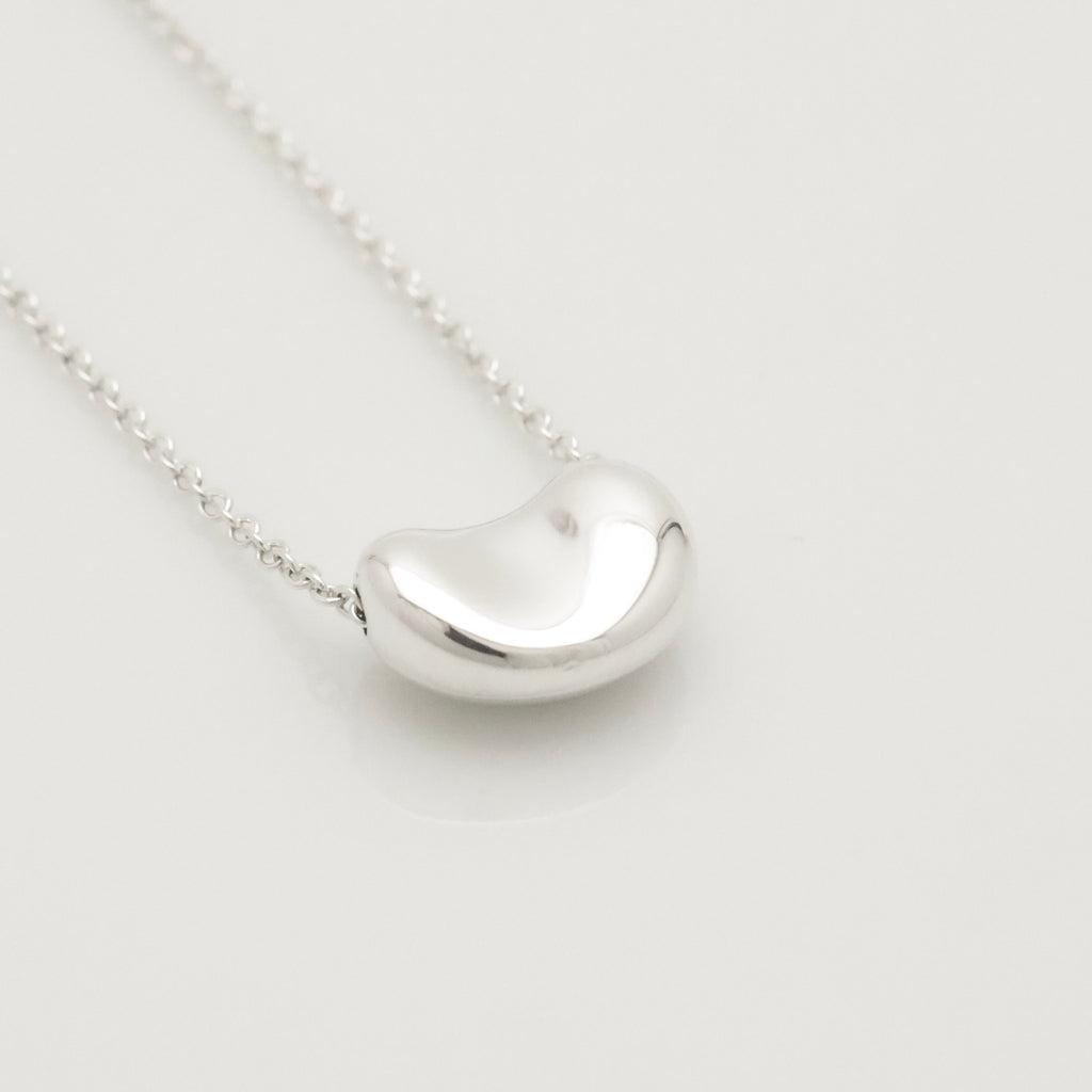  Tiffany & Co. Peretti Mini  Bean Necklace  Sterling Silver 925 