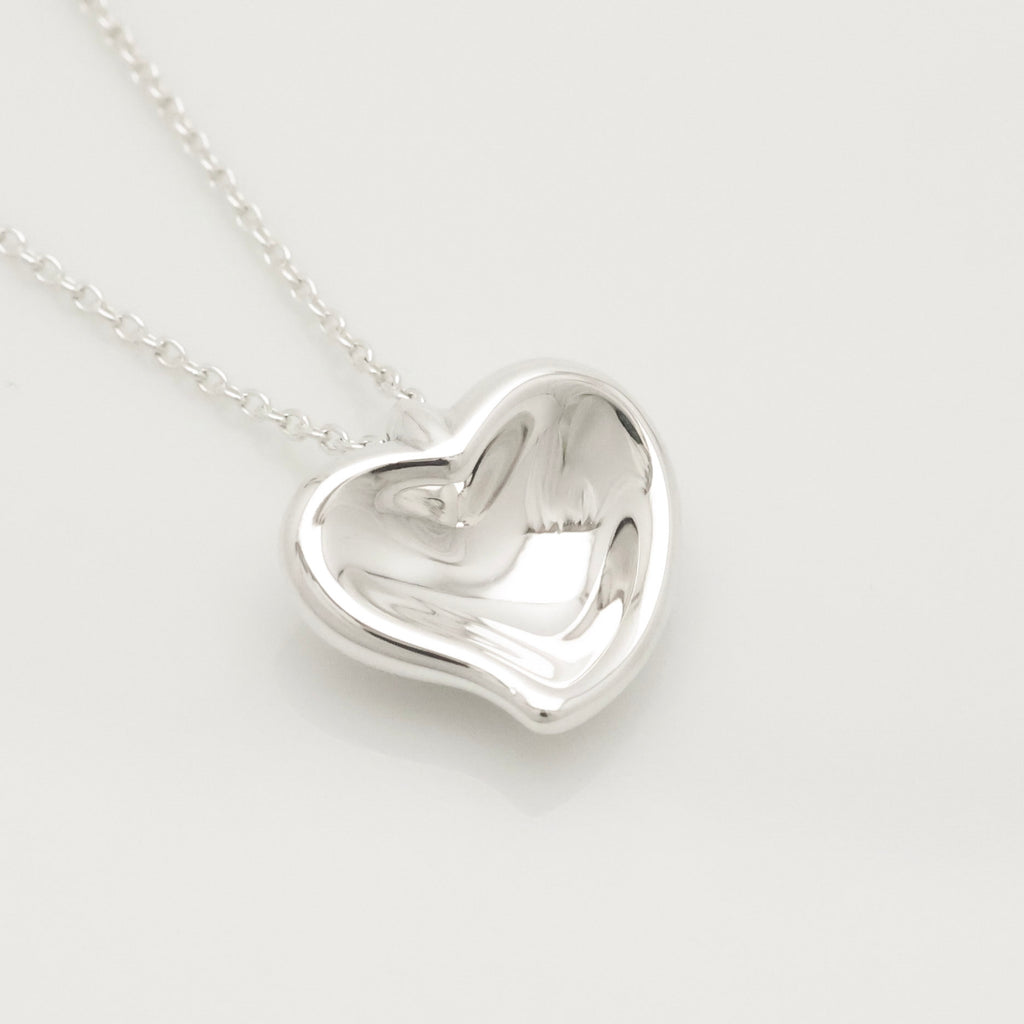 TIFFANY&Co. カーブド ハート エルサペレッティ ネックレス AG925