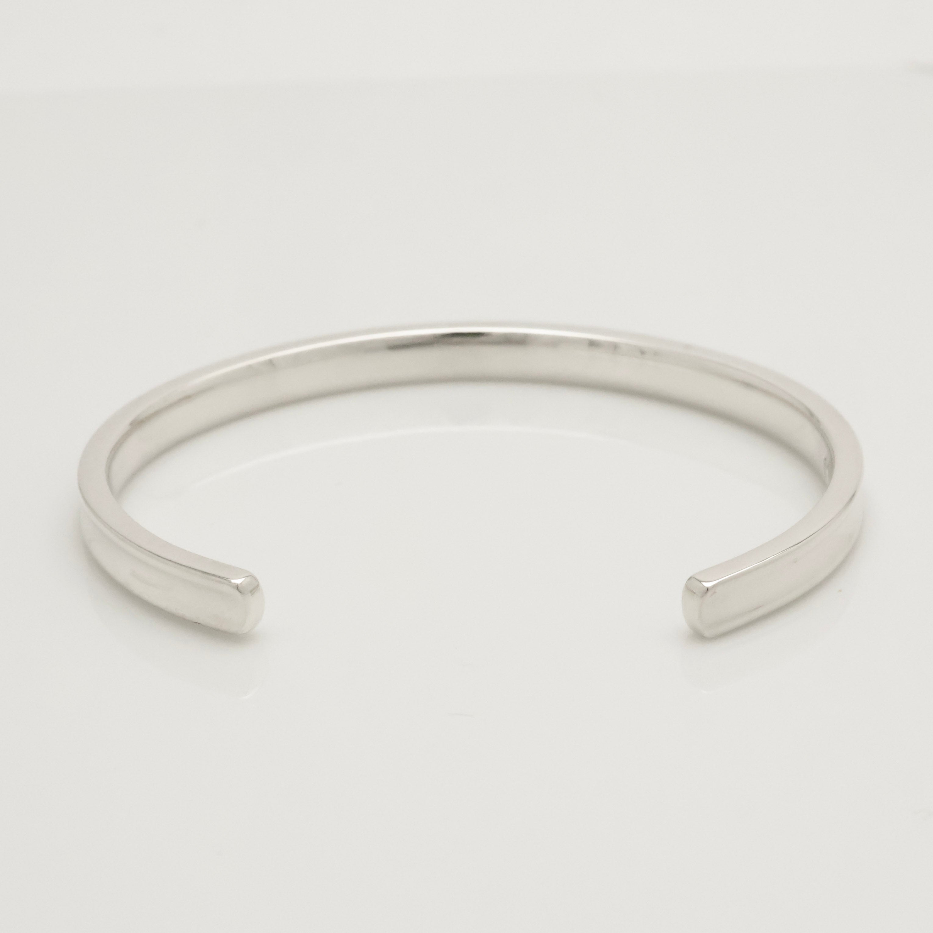 Tiffany & Co. Interlocking Double Loop Bangle Bracelet Sterling Silver 925