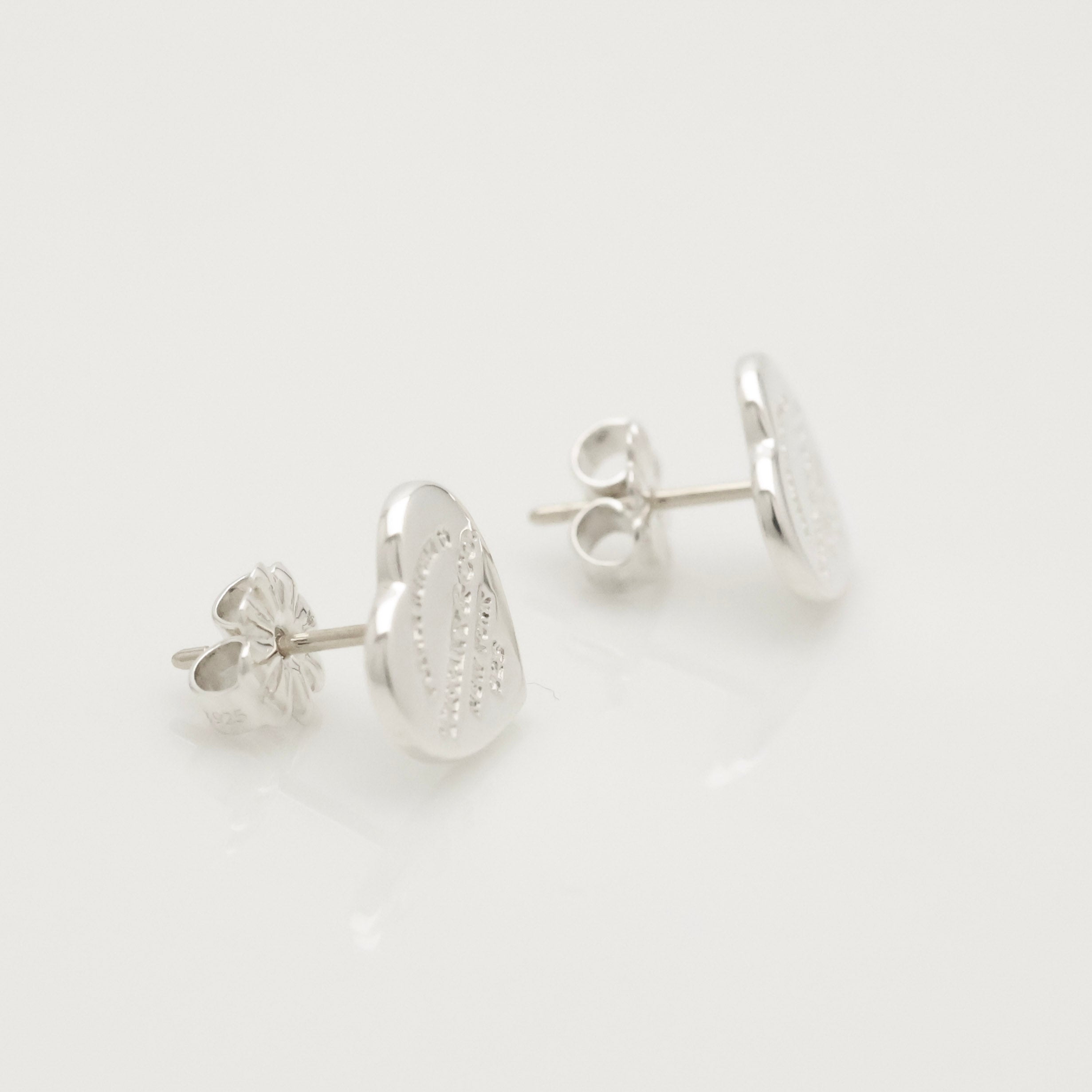 TIFFANY&Co. リターントゥ ティファニー ハート タグ スタッド ピアス AG925