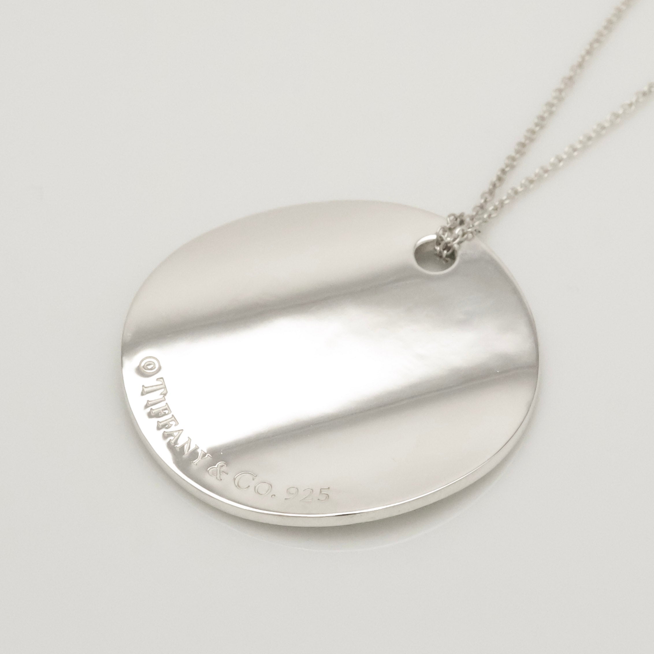 Tiffany & Co. Notes New York Large Wavy Round Circle Necklace Sterling Silver 925