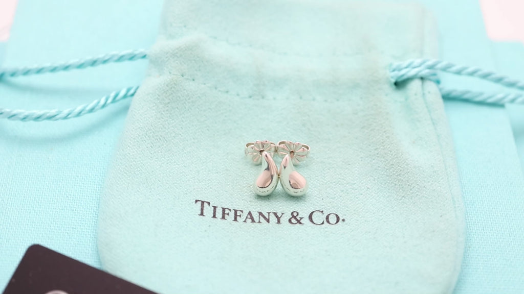 TIFFANY&Co. ティアドロップ エルサペレッティ スタッド ピアス AG925