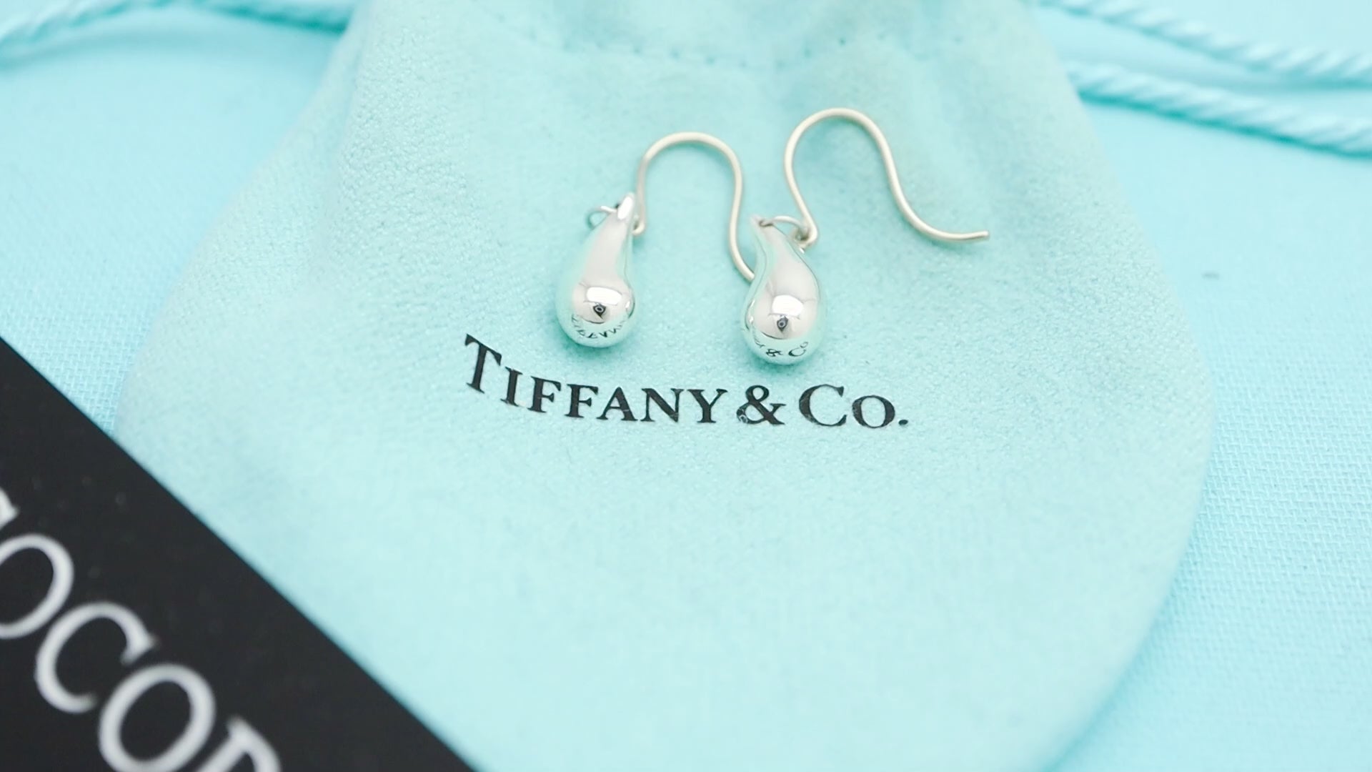 TIFFANY&Co. ティアドロップ エルサペレッティ フック ピアス AG925