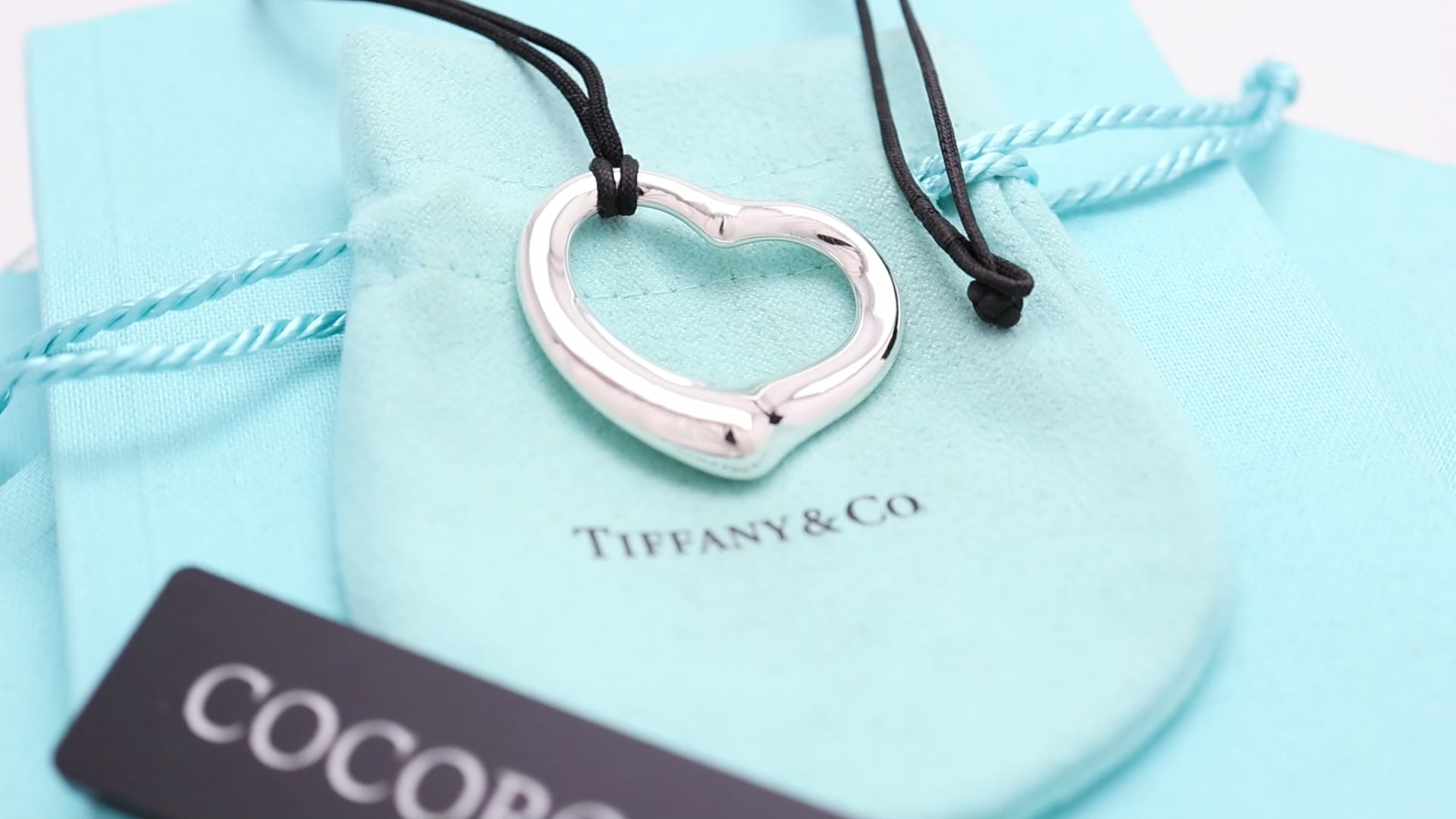 TIFFANY&Co. オープンハート 36mm シルクコード エルサペレッティ ネックレス AG925
