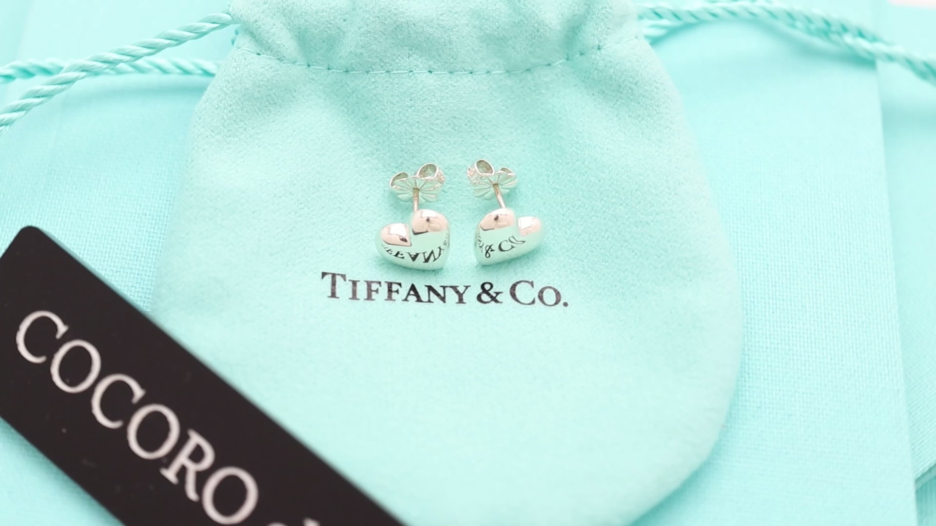 TIFFANY&Co. パフ ハート スタッド ピアス AG925