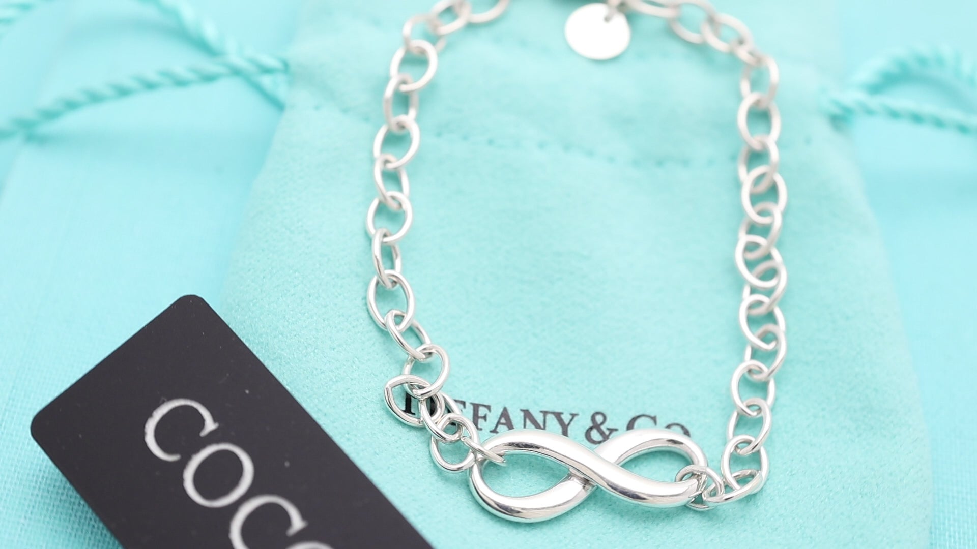 TIFFANY&Co. インフィニティ オーバル チェーン ブレスレット AG925