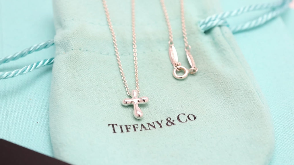 TIFFANY&Co. スモール クロス エルサペレッティ ネックレス AG925