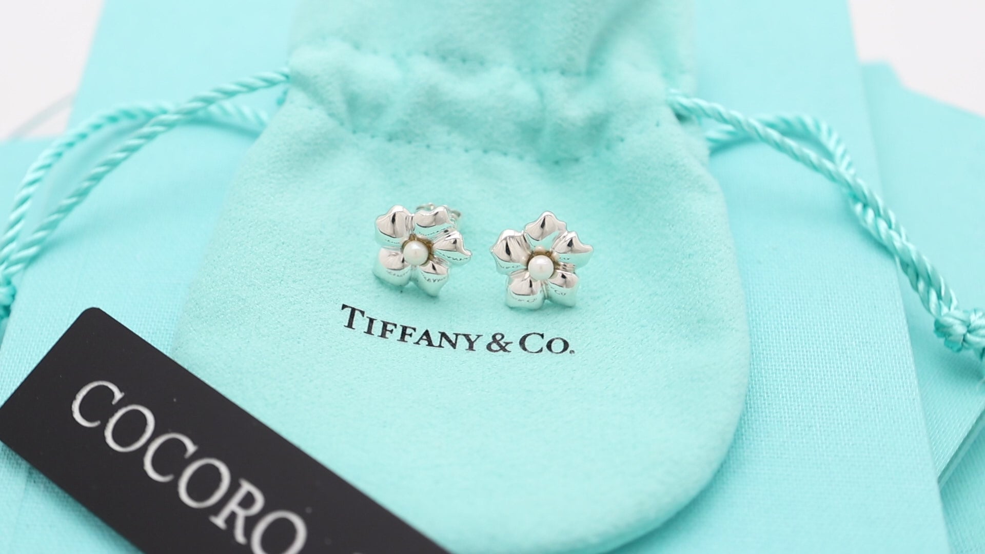 TIFFANY&Co. フラワー パール スタッド ピアス AG925