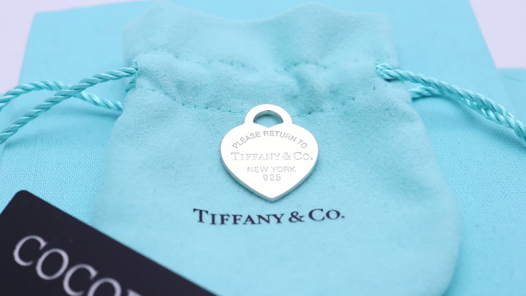 TIFFANY&Co. リターントゥ ティファニー ミディアム ハート タグ チャーム AG925