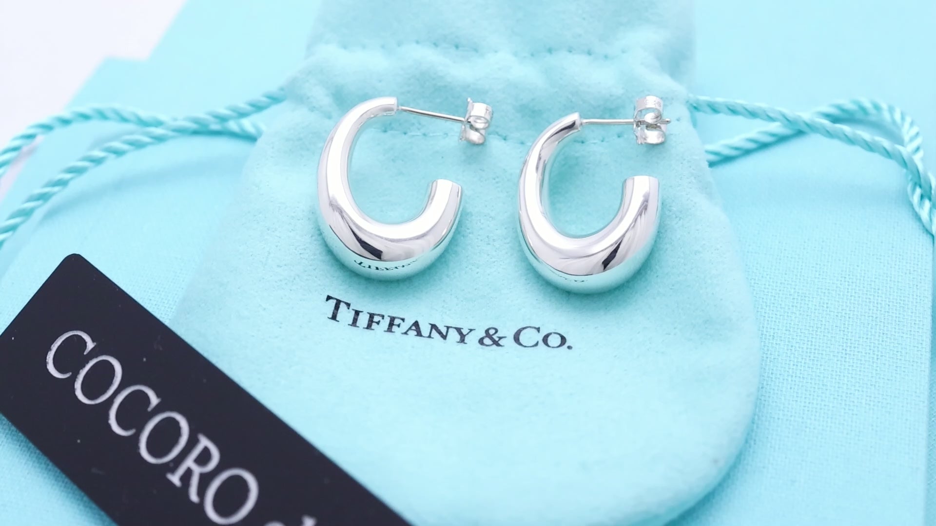 TIFFANY&Co. ハーフ フープ スタッド ピアス AG925